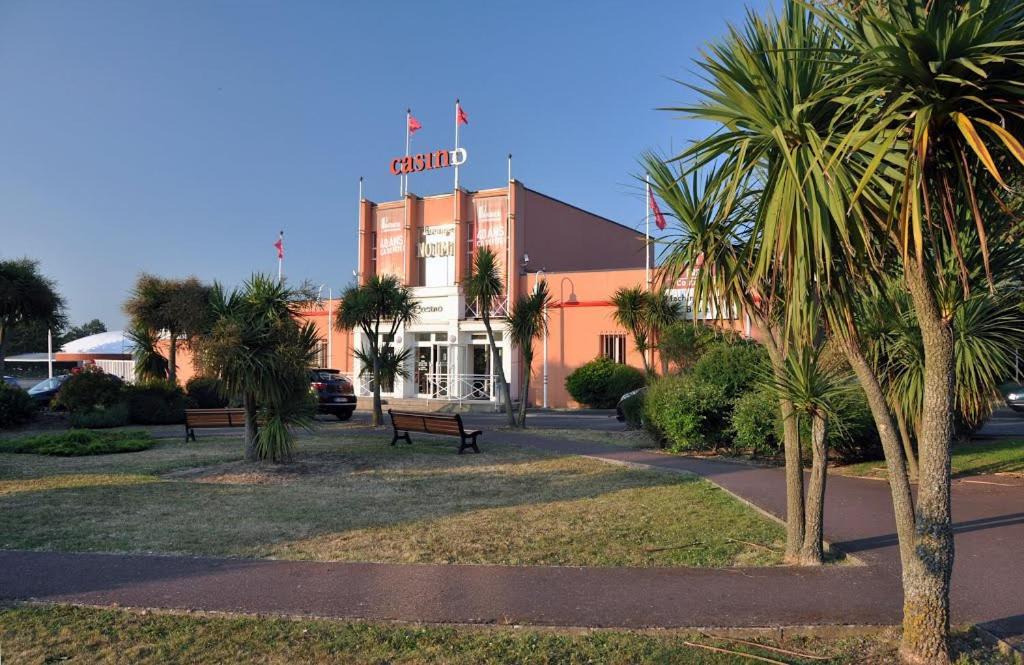 Les Sables D'Or Villa Agon-Coutainville Exteriör bild